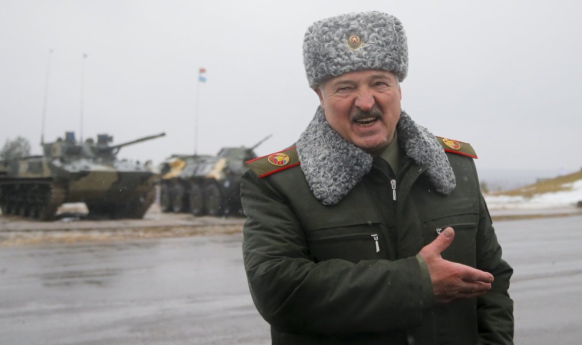 A. Lukašenka pratybose