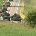 Iš Lenkijos atvykusių NATO karių transporto priemonių kolona