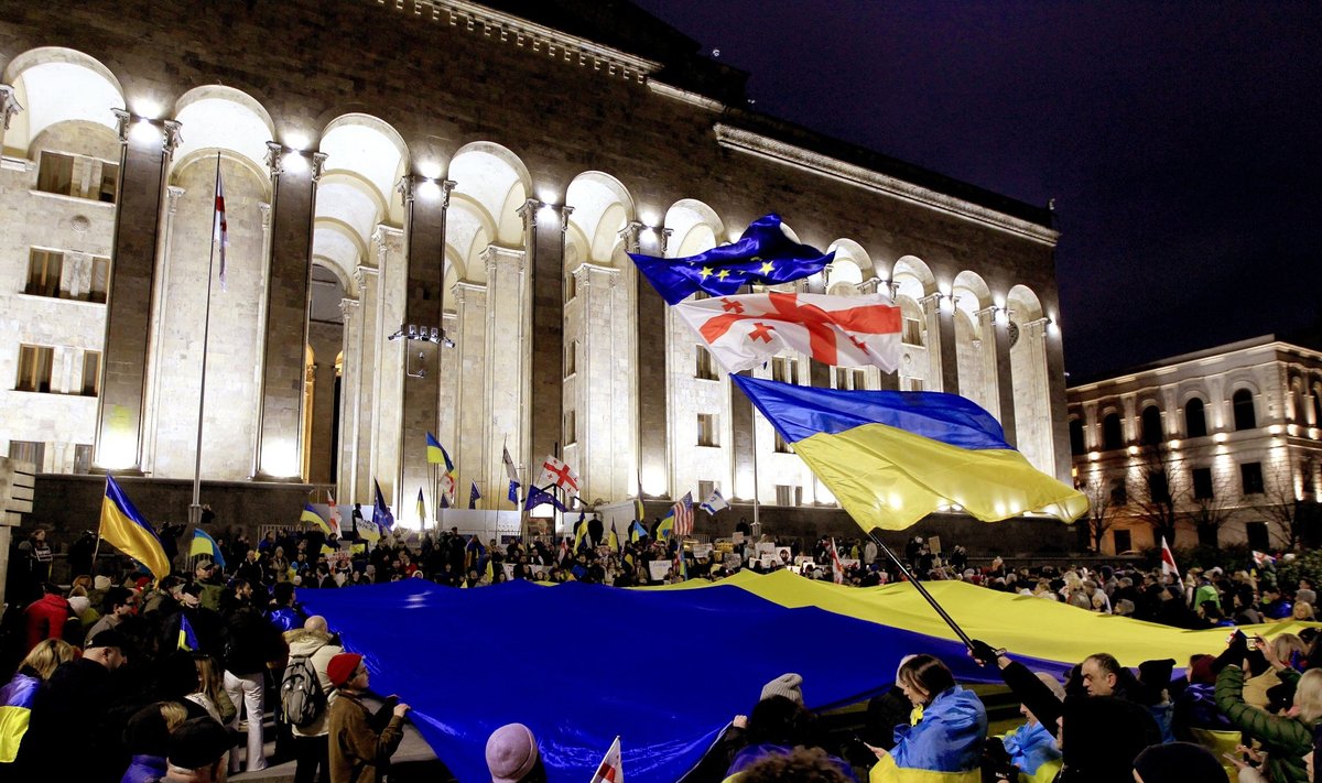 Pasaulis mini invazijos į Ukrainą metines