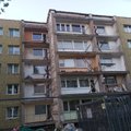 Namo renovaciją pradėjusi įmonė išgriovė balkonus ir dingo: paliko viską kaip po audros