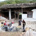 Kinijoje per žemės drebėjimą žuvo mažiausiai 150 žmonių