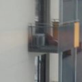 Pasibaisėjo tarnybų reakcija: susmukęs žmogus paliktas šalti balkone