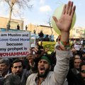 Irano ir Gazos minios išėjo į gatves: protestuotojai skandavo „mirtis Prancūzijai“
