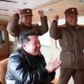 Šiaurės Korėjos lyderis žada sukurti neįveikiamą karinę galią