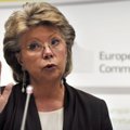 V. Reding: ES veikiančios įmonės rinkti duomenis gali tik su asmens sutikimu