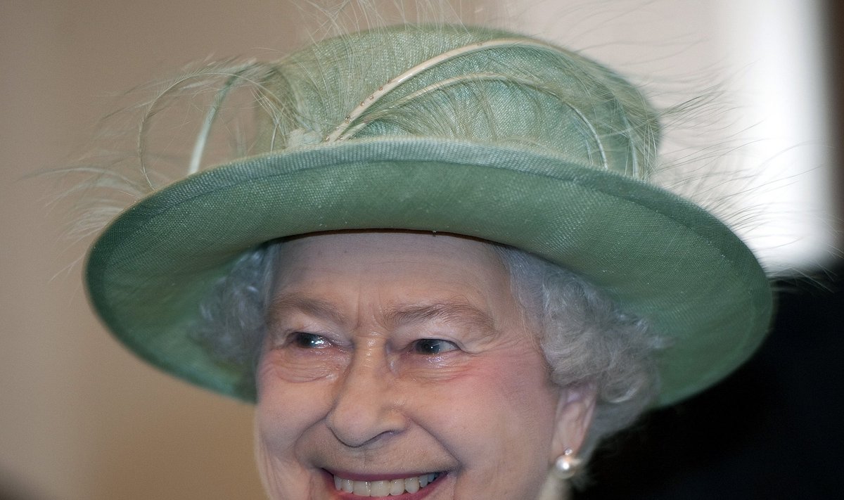 Karalienė Ežbieta II