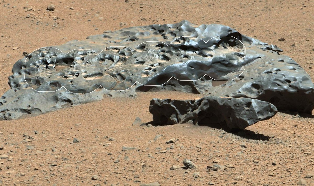 Marsaeigio "Curiosity" aptiktas meteoritas Libanas