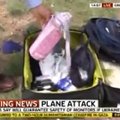 Britų žurnalisto elgesys lėktuvo katastrofos vietoje sukėlė pasipiktinimą