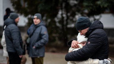 Ukrainian war refugees to be issued digital residence permits from January