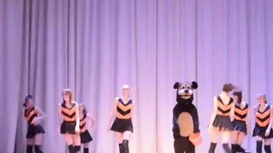 "Танец пчелок" оренбургской школы танцев впечатлил интернет