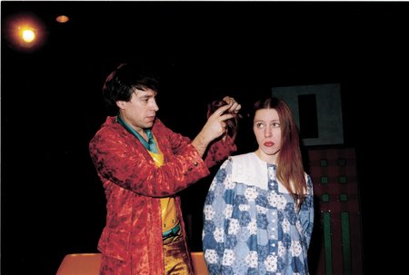 1998 m. Daiva Čepauskaitė (Mari) su Aleksandru Rubinovu. C. Magnier „Blezas“ (rež. S. Rubinovas).