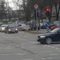 Vilniuje po pranešimo apie persekiojantį automobilį sulaikytas Ukmergėje įkaitų dramą kėlęs vyras