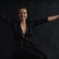 Stilistė Viktorija Šaulytė jubiliejaus proga nusifilmavo savo vaizdo klipe: dabar tas laikas, kai nebijau nuogumo
