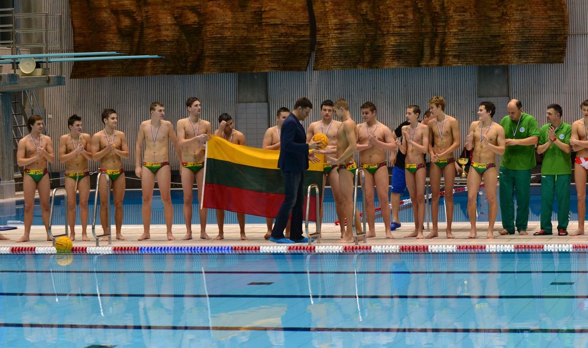 Lietuvos rinktinei - Europos Šiaurės ir Baltijos jūros šalių jaunimo vandensvydžio čempionato auksas