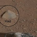NASA zondas lazeriu jau pleškina Marso akmenis