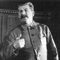 Опрос: россияне продолжают считать Сталина самой выдающейся личностью в истории