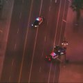 Los Andžele policijos PIT maneveras, sustabdęs vogtą automobilį