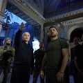 Zelenskis apsilankė Odesos katedroje, nukentėjusioje per Rusijos ataką