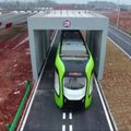 Kinijoje pristatytas pirmas traukinys, važiuojantis virtualiais bėgiais
