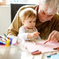 Išaušo senelių amžius: senų žmonių ir vaikų santykis yra milžiniškas – laukia daugybė problemų