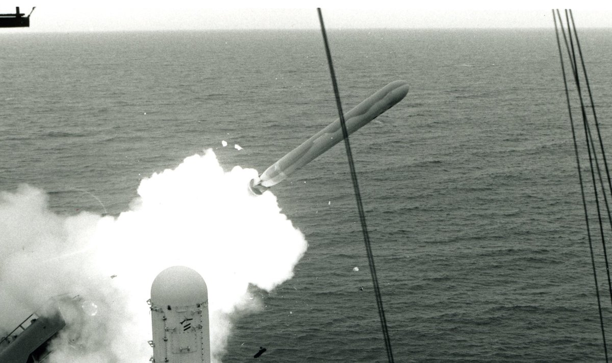 JAV patvirtino Japonijos prašymą įsigyti 400 raketų „Tomahawk“