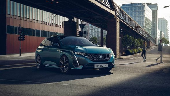2021 metais 70 proc. „Peugeot“ siūlomų modelių bus elektrifikuoti