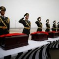 Pietų Korėja grąžino Kinijai kare kritusių 20 jos karių palaikus