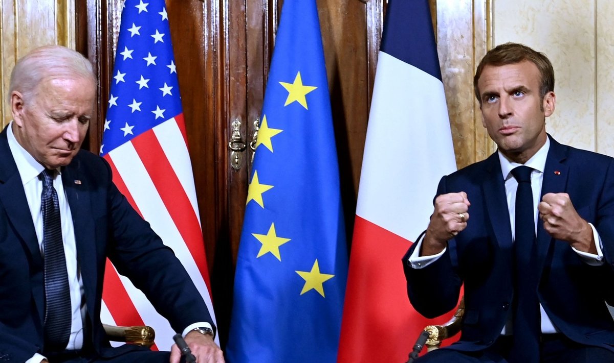 JAV ir Prancūzijos prezidentai: J. Bidenas ir E. Macronas