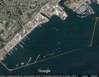 Bresto uostas Prancūzijoje yra užmaskuotas.