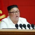 Šiaurės Korėjos lyderis Kim Jong Unas teigia, kad jo šalyje nėra nė vieno koronaviruso atvejo