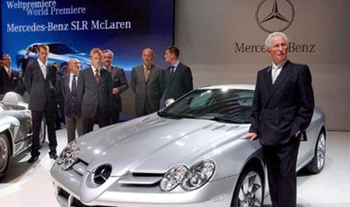 "Mercedes SLR"
