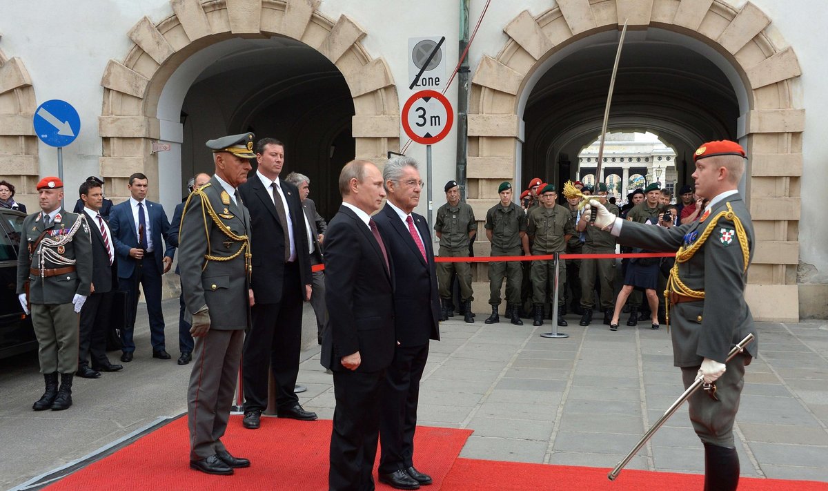Rusijos prezidentas Vladimiras Putinas ir Austrijos prezidentas  Heinzas Fischeris