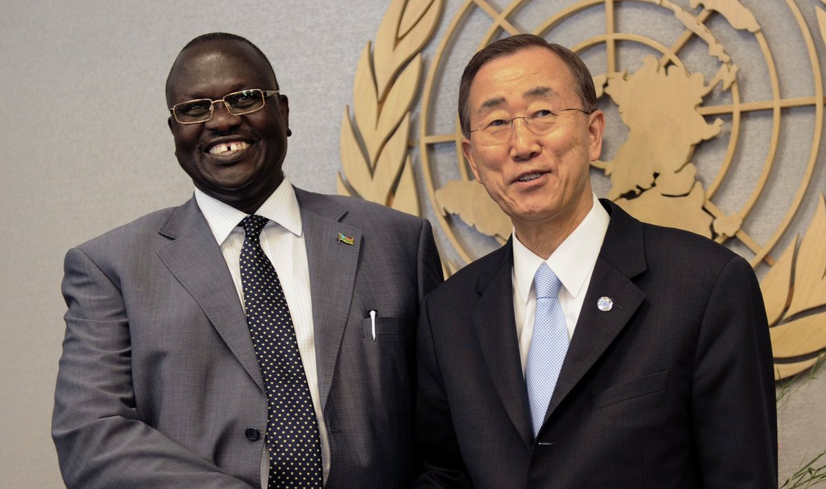 Pietų Sudano viceprezidentas Riekas Macharas ir JT generalinis sekretorius Ban Ki-moonas 