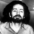 Mirė serijinis žudikas Charlesas Mansonas: jo nusikaltimų žiaurumas Amerikoje pasėjo paniką