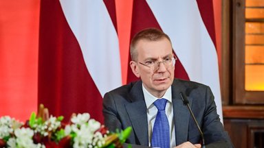 Latvian president calls on army to inform public about measures to boost defence of eastern border