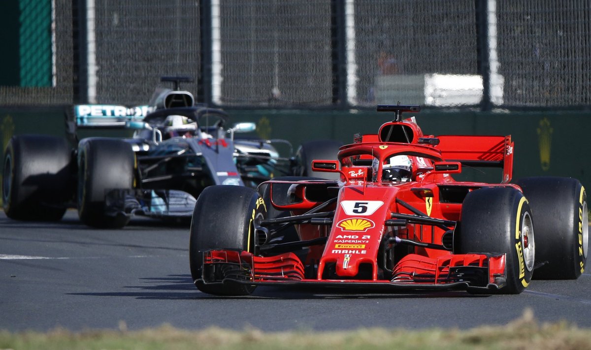 Sebastianas Vettelis ir Lewisas Hamiltonas