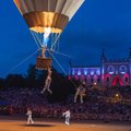 Gatvės teatro festivalis „SPOT“: kvapą gniaužiantys akrobatiniai triukai ir menas netikėtose erdvėse