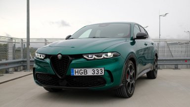 Naujo „Alfa Romeo Tonale“ testas: ką slepia žavi išvaizda