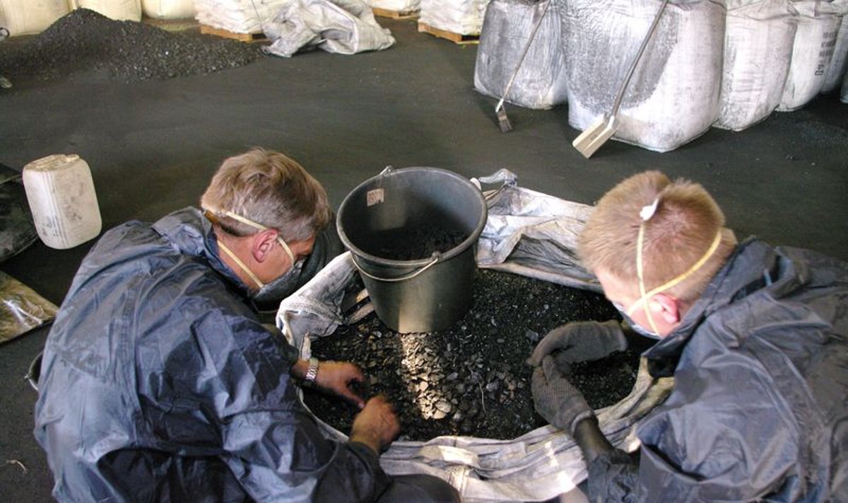 Kokainas iš Kolumbijos į Lietuvą buvo gabenamas anglyse