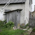 Tūkstančiai dar neatsisakė lauko tualetų: savivaldybės perspėja apie milijonines baudas Lietuvai