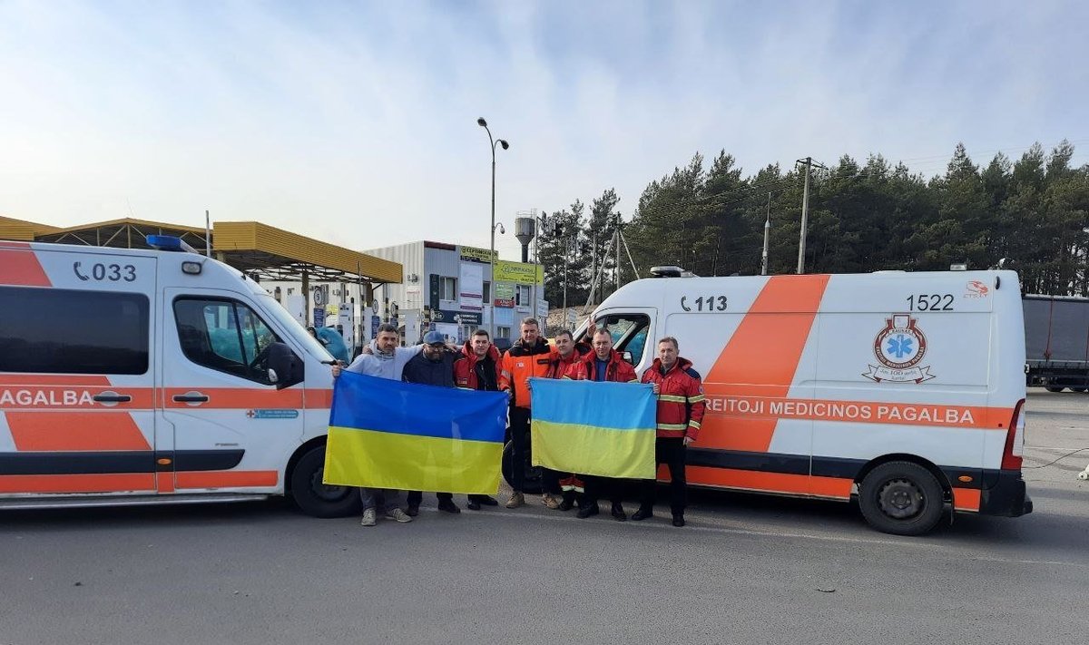 Kauno miesto GMPS padovanojo automobilius Ukrainai