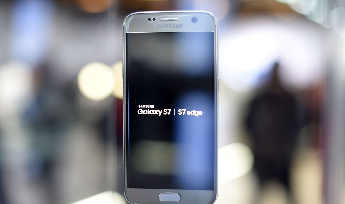 Samsung S7 ir S7 Edge pristatymas
