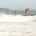 Milžiniškos bangos užtvindė Čilės uostamiestį