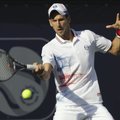 Dubajaus vyrų teniso turnyre į ketvirtfinalį iškopė N.Djokovičius, R.Federeris ir A.Murray'us
