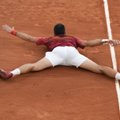 Federerio rekordus gerinęs Džokovičius išgyveno dar vieną dramą „French Open“