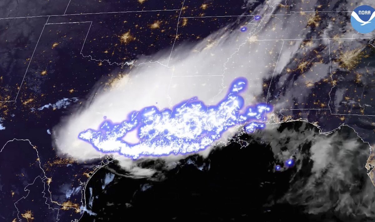 Rekordinis žaibas siekė net 768 kilometrus. Jis užfiksuotas 2020 metų balandį tarp JAV Teksaso, Luizianos ir Misisipės valstijų.