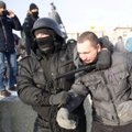 Rusijoje – protestai Navalnui palaikyti, tarp sulaikytųjų ir jo žmona