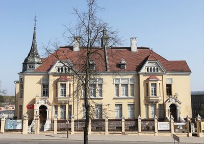 Signatarų namai, Vasario 16-oji Vilniuje