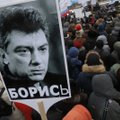 B. Nemcovo nužudymo dieną žmonės į gatves išėjo su plakatais „Putinas - Rusijos košmaras“