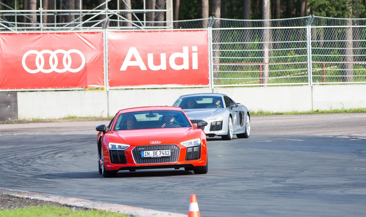 "Audi" renginys Bikerniekuose